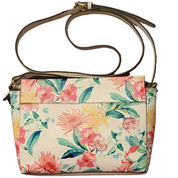 Liz Claiborne Crossbody - Picture 3 of 16